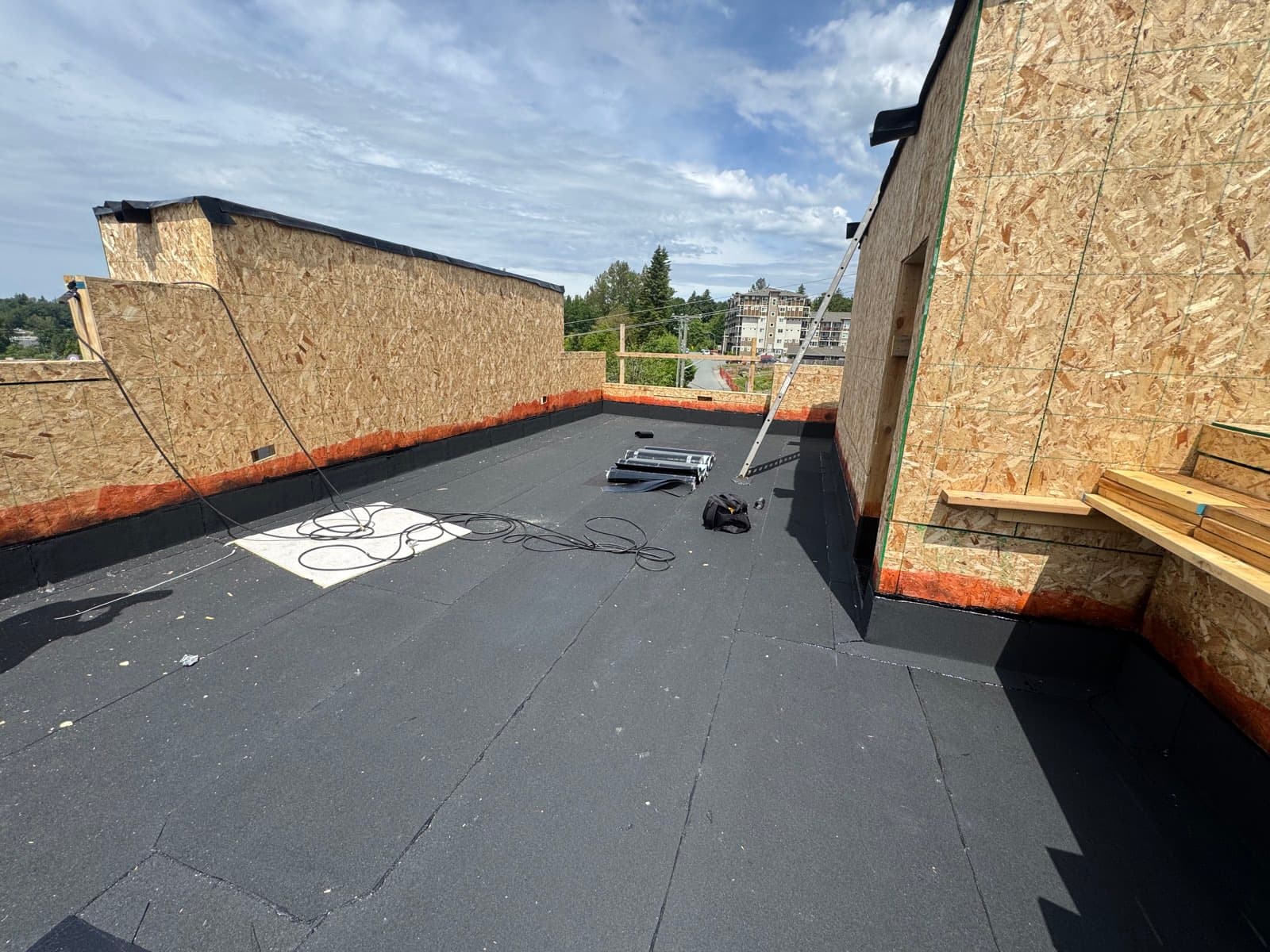 Mid-Century Flat Re-Roof, North Van, photo 4