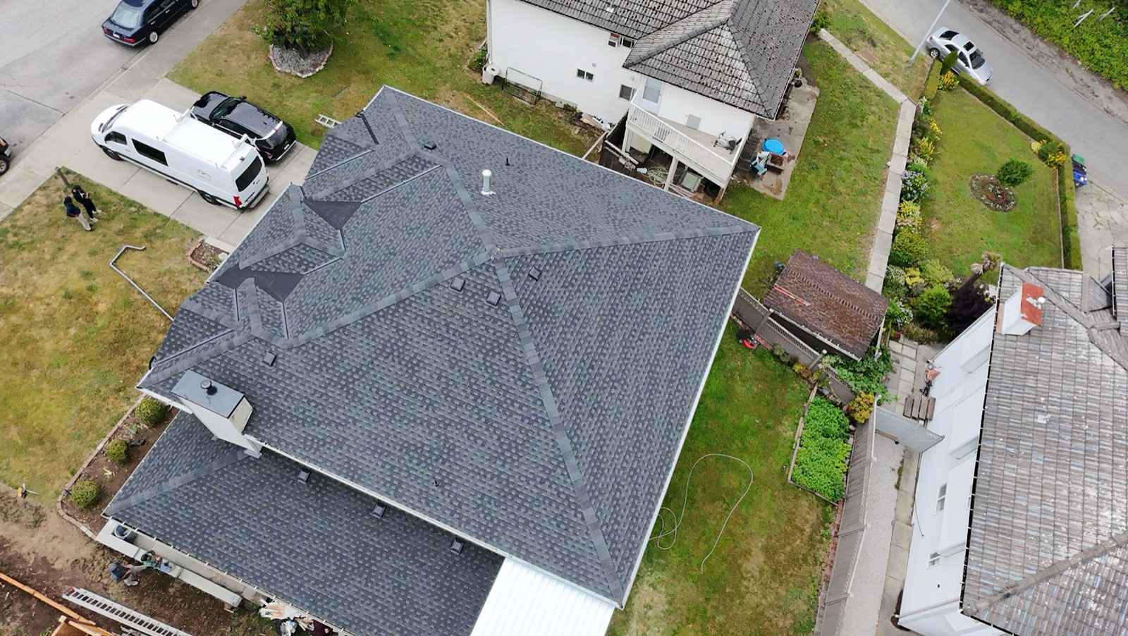 Hip-Roof Asphalt, Willoughby