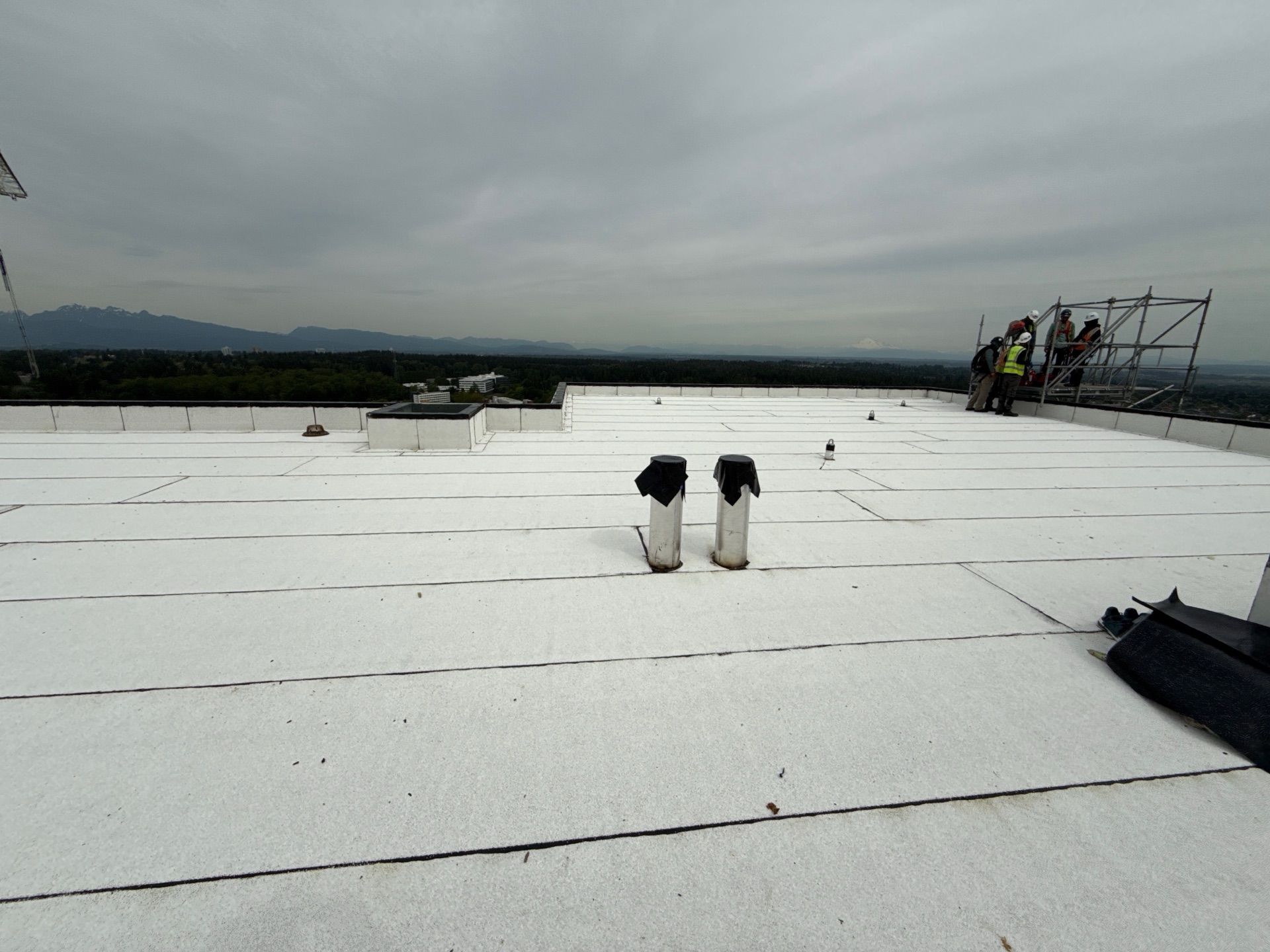 A completed flat roof by Innovation Roofing in West Vancouver, BC
