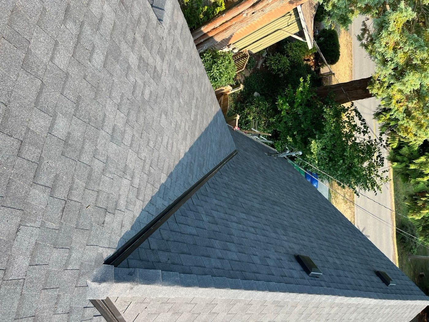 Hip-Roof Asphalt, Willoughby, photo 3